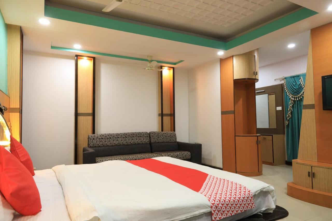 Oyo Flagship 77764 Hotel Rahul Ganeshpeth Colony ناغبور المظهر الخارجي الصورة